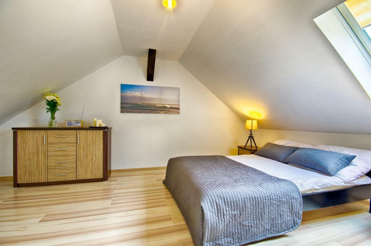 Apartamenty Pod Debem Wicie  Exterior photo